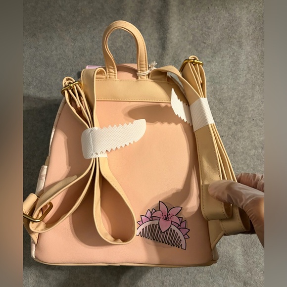 Loungefly Mulan Parisol Mini Backpack - Picture 3 of 4